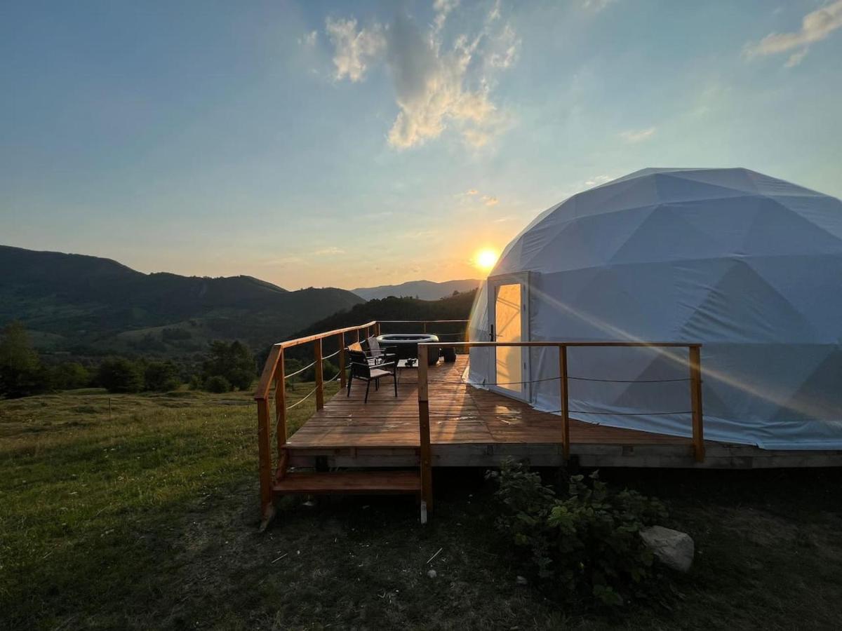 Hotel Starry Dome - Manta'S Retreat Glamping Cornereva Exteriér fotografie