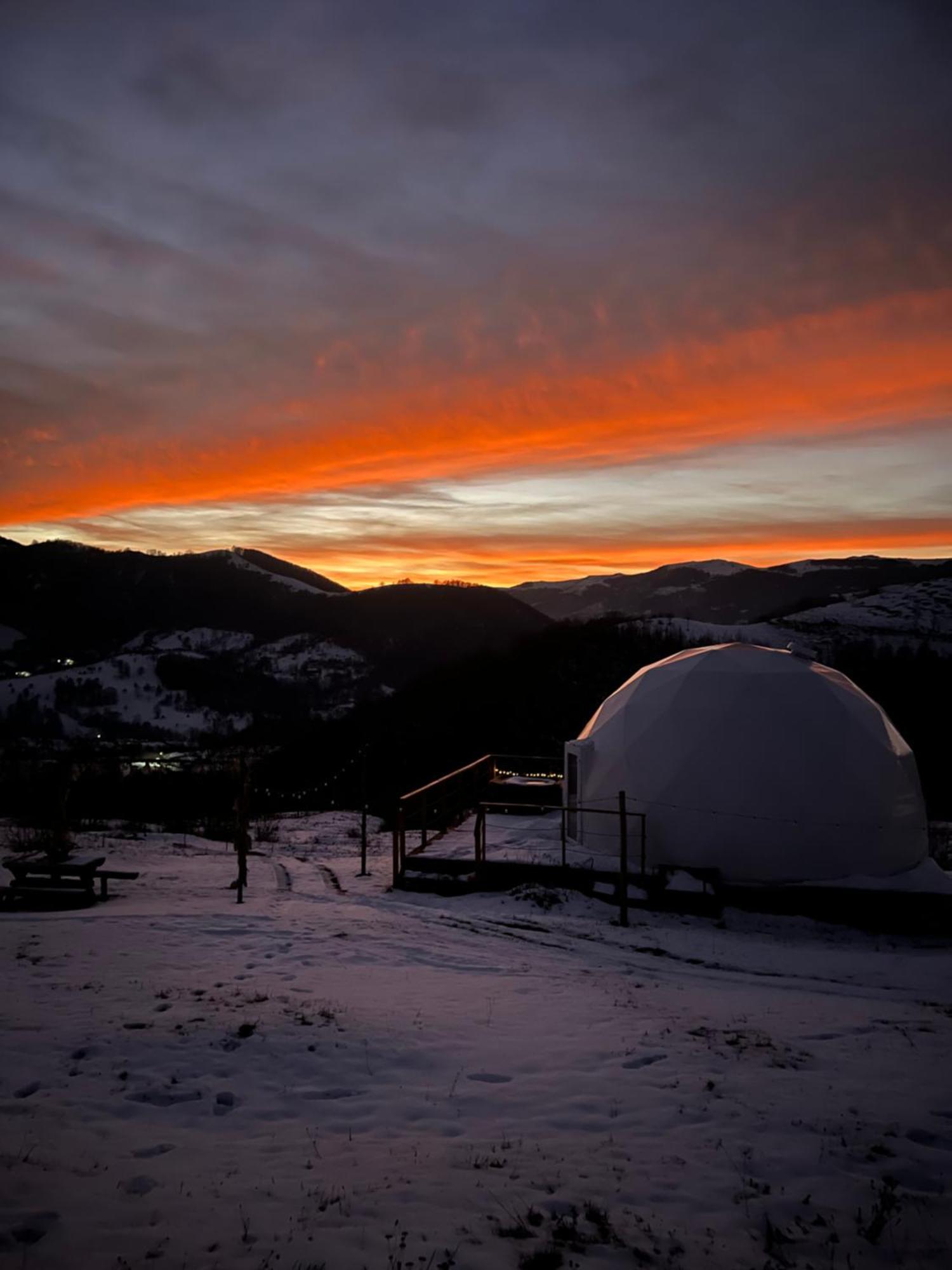 Hotel Starry Dome - Manta'S Retreat Glamping Cornereva Exteriér fotografie